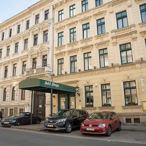 hotel-adagio.bestleipzighotels.com/
